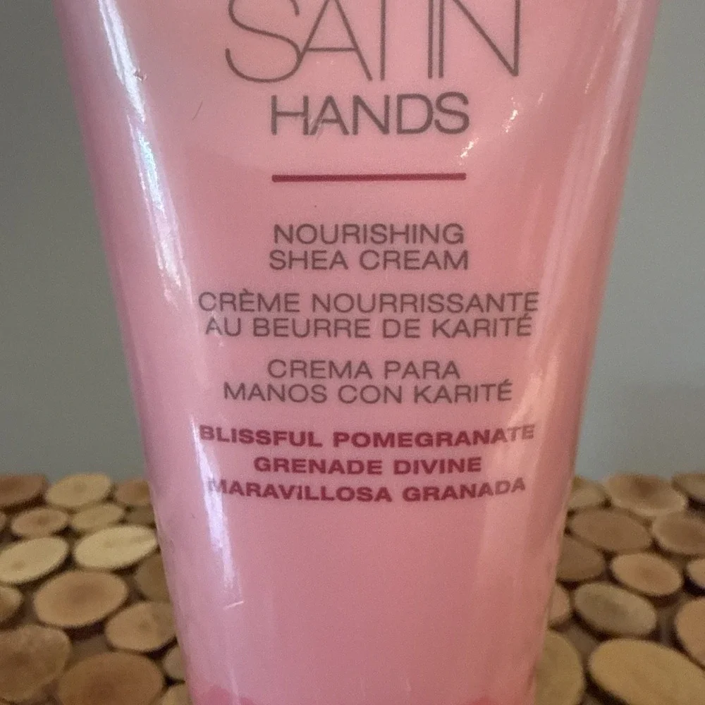 Mary Kay Satin Hands‎ Nourishing Shea Cream POMEGRANATE 3 Oz. NEW & SEALED